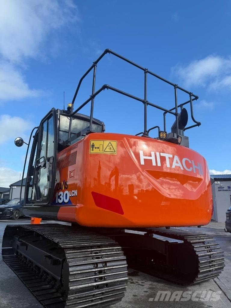 Hitachi Zaxis 130-6 Гусеничні екскаватори