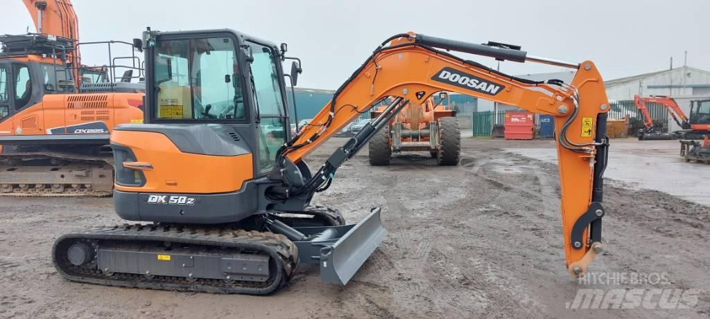 Doosan DX 50 Z Гусеничні екскаватори