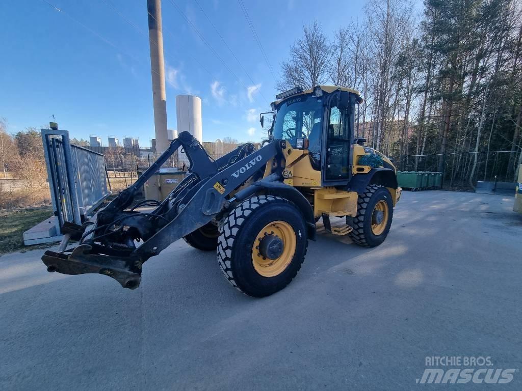 Volvo L45G Фронтальні навантажувачі
