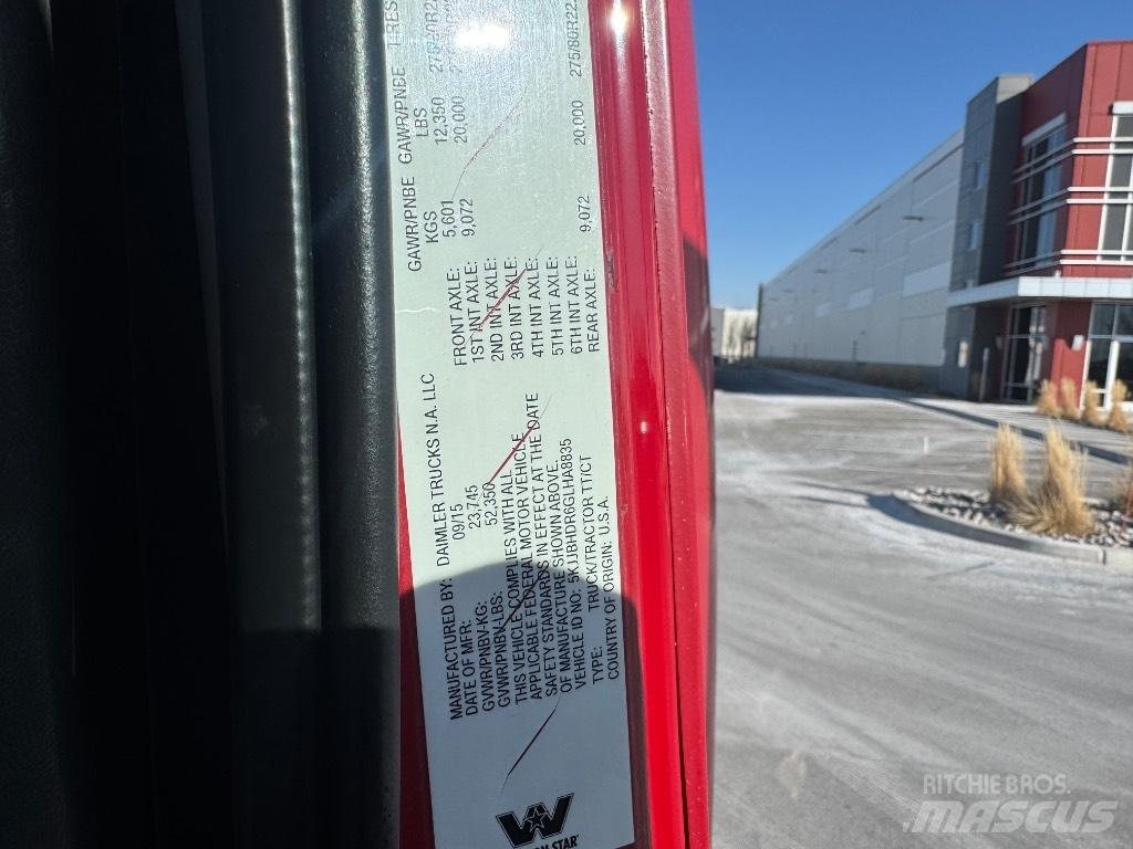 Western Star 5700 XE Тягачі
