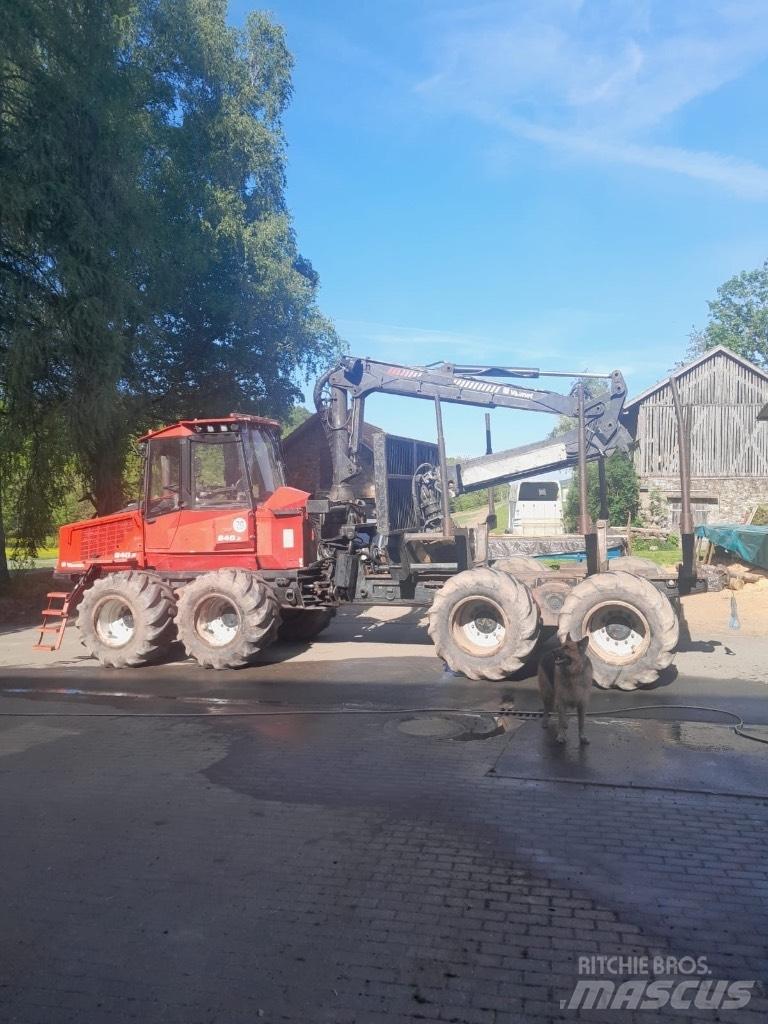 Valmet 840.2 Форвардери