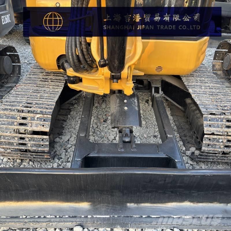 CAT 304 Міні-екскаватори < 7т