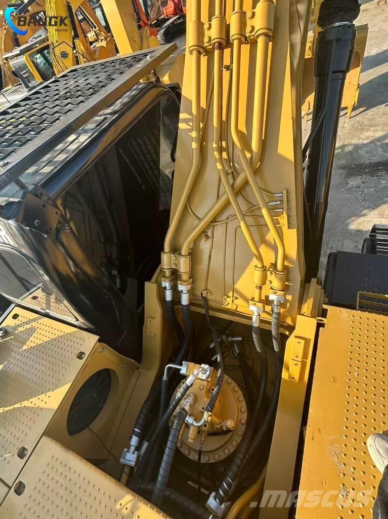 CAT 340D2L Гусеничні екскаватори