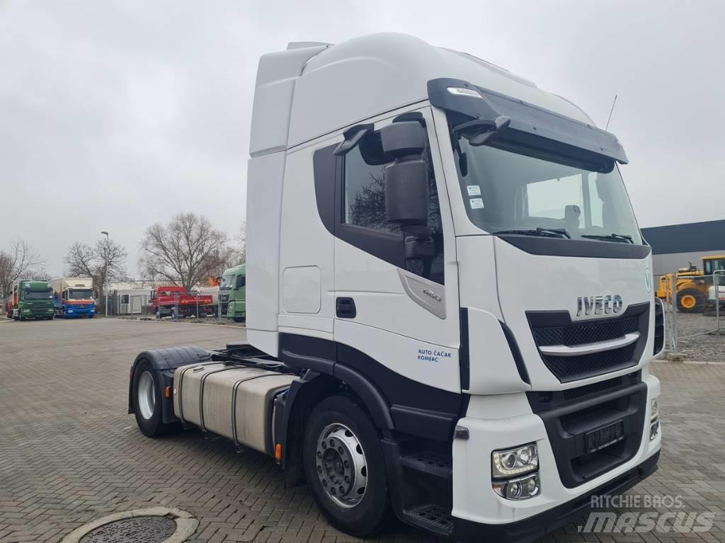 Iveco AS440ST/P  4kom. Тягачі