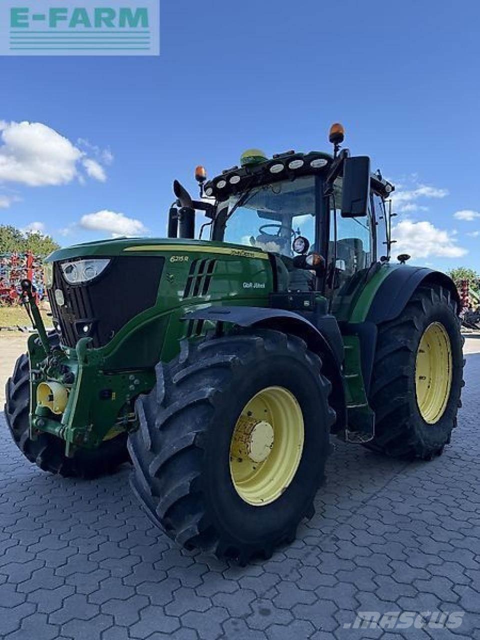 John Deere 6215r Трактори