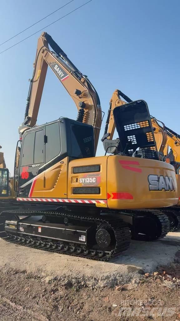 Sany SY 135 C Гусеничні екскаватори