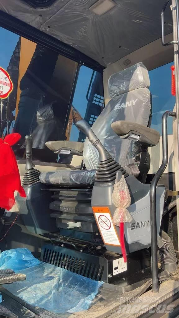 Sany SY 135 C Гусеничні екскаватори