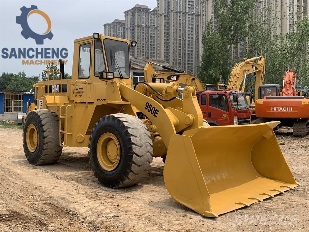 CAT 950 E Фронтальні навантажувачі