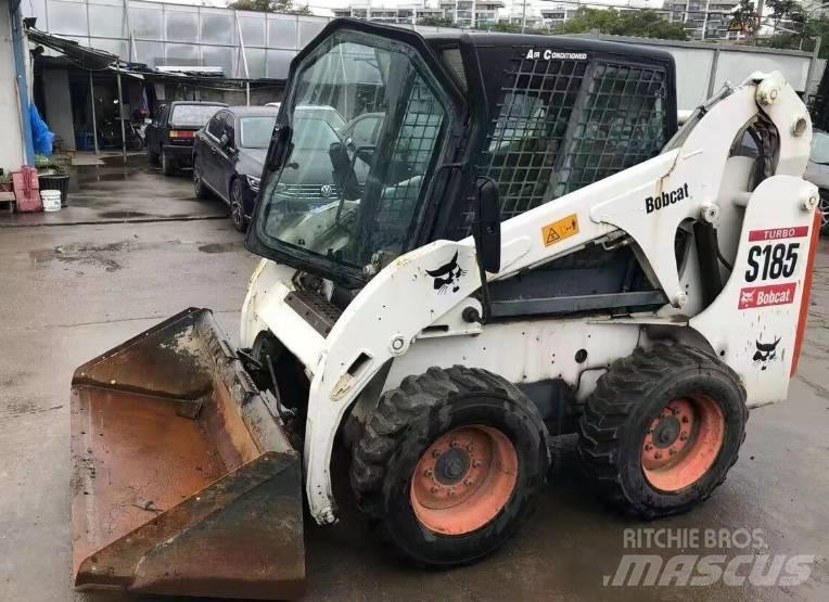 Bobcat S185 Міні-навантажувачі