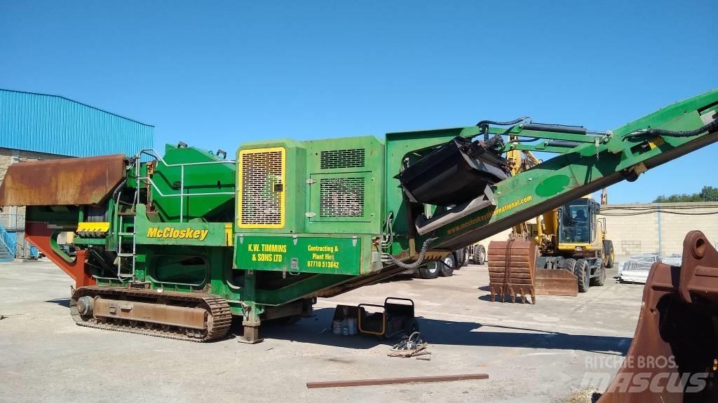 McCloskey J40 Мобільні дробарки