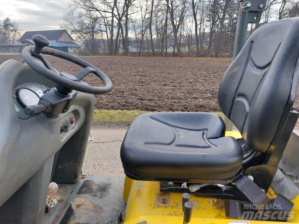 Wacker Neuson 1001 Міні самоскиди