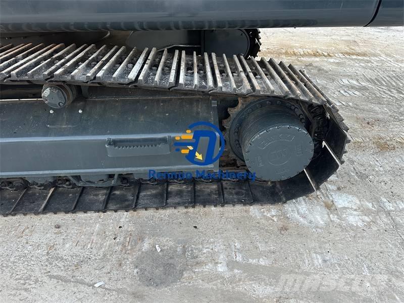 Hyundai HX220HD Crawler excavators