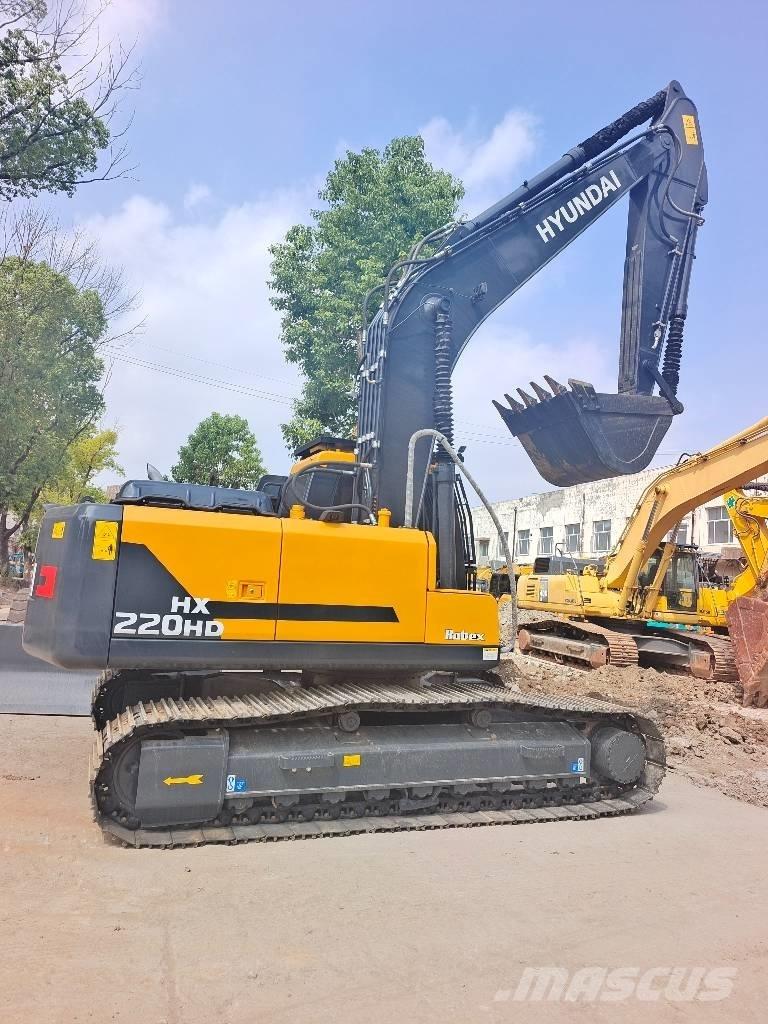 Hyundai HX 220 Гусеничні екскаватори