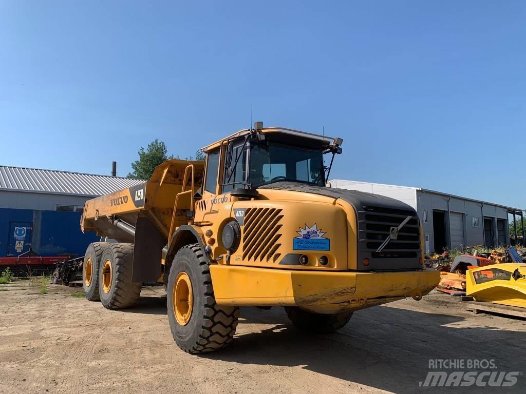 Volvo A 25 D Зчленовані самоскиди