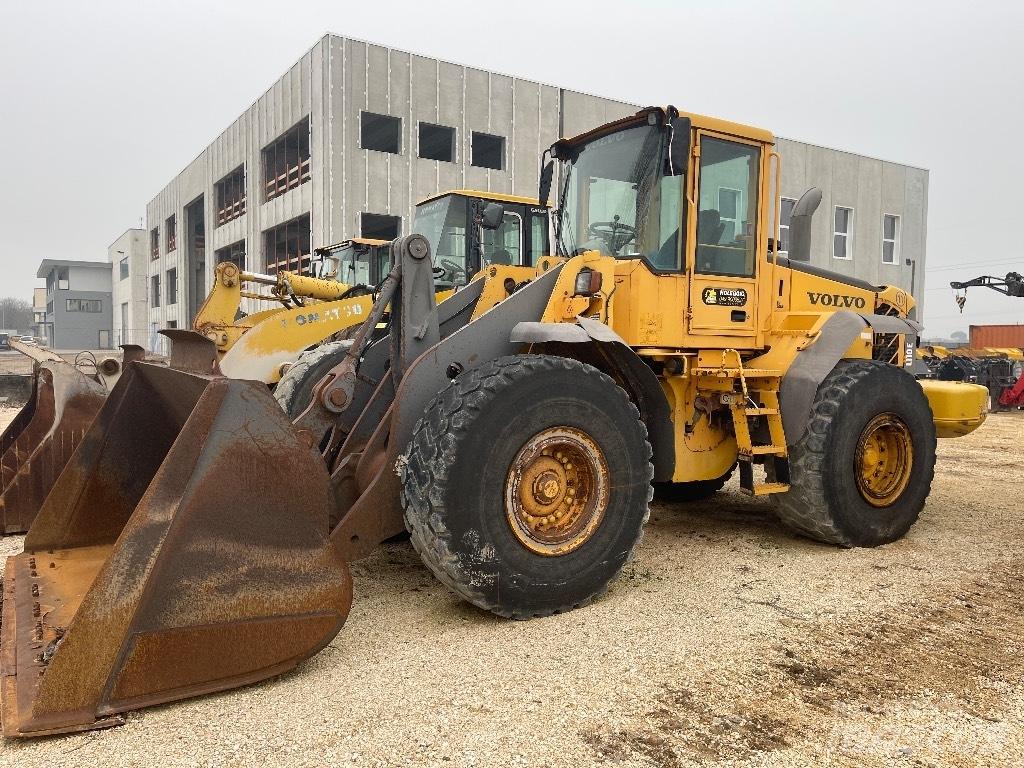 Volvo L 110 E Фронтальні навантажувачі