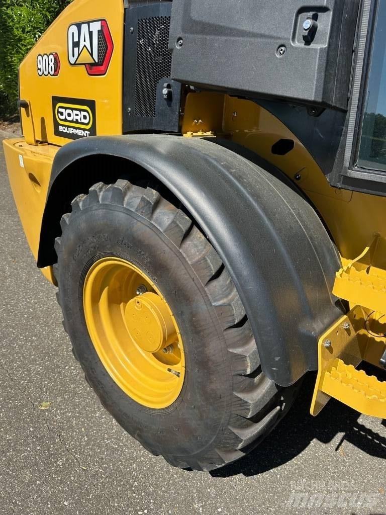 CAT 908 Фронтальні навантажувачі