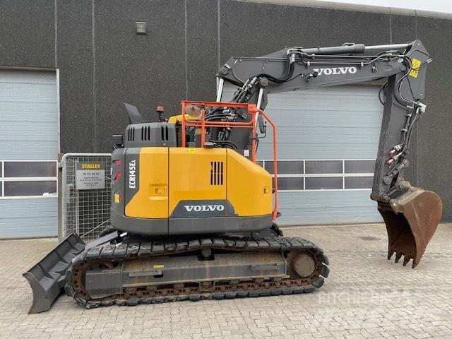 Volvo ECR145E Гусеничні екскаватори