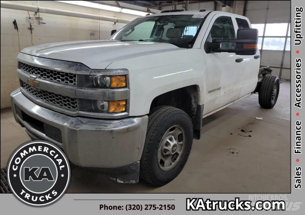 Chevrolet 2500 HD Шасі з кабіною