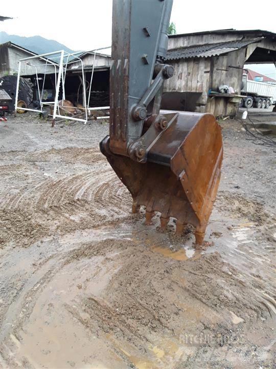 Volvo EC140BLCM Гусеничні екскаватори