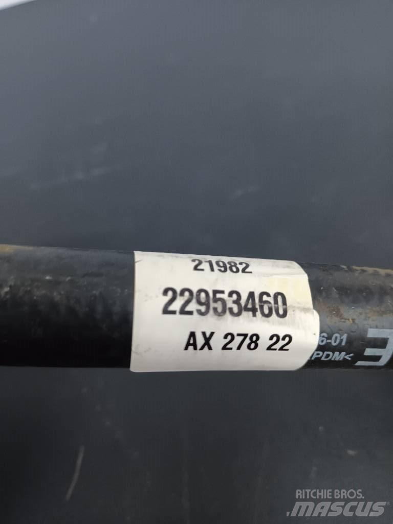 Volvo HOSE 22953460 Двигуни