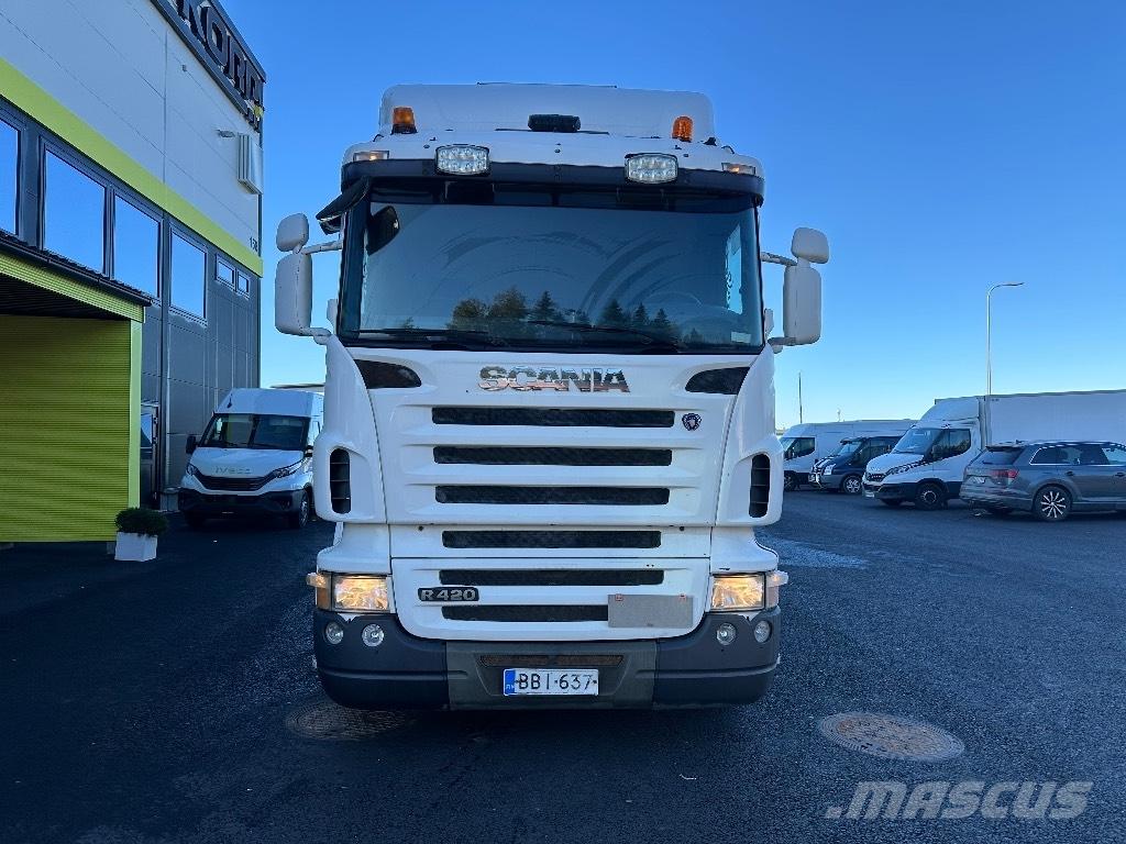 Scania R 420 6x2*4 Фургони