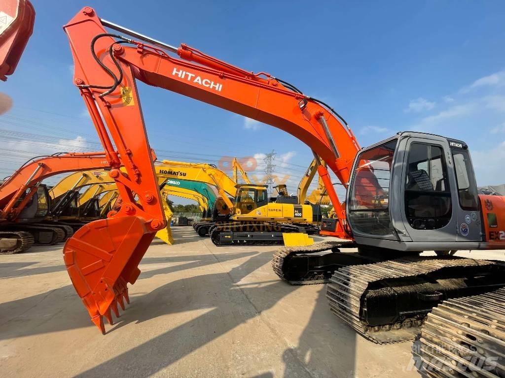 Hitachi EX 200 Гусеничні екскаватори