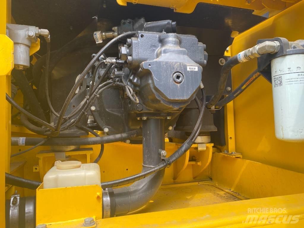 Komatsu PC 350-8MO Гусеничні екскаватори