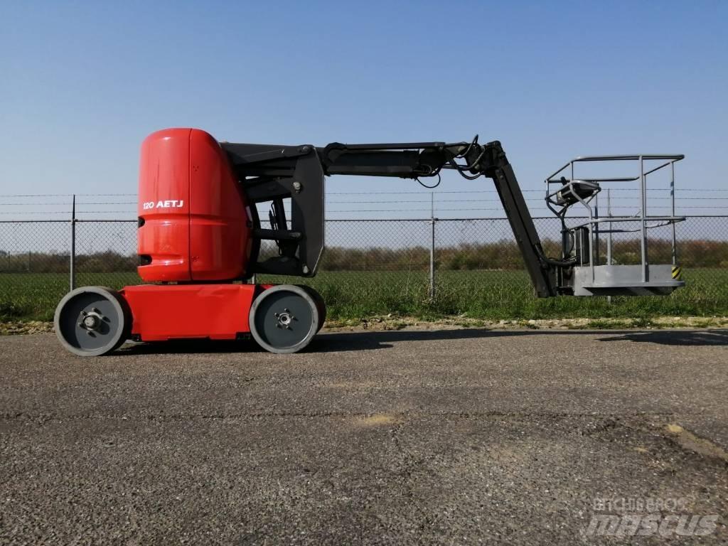 Manitou 120 AETJ3D Колінчаті підйомники