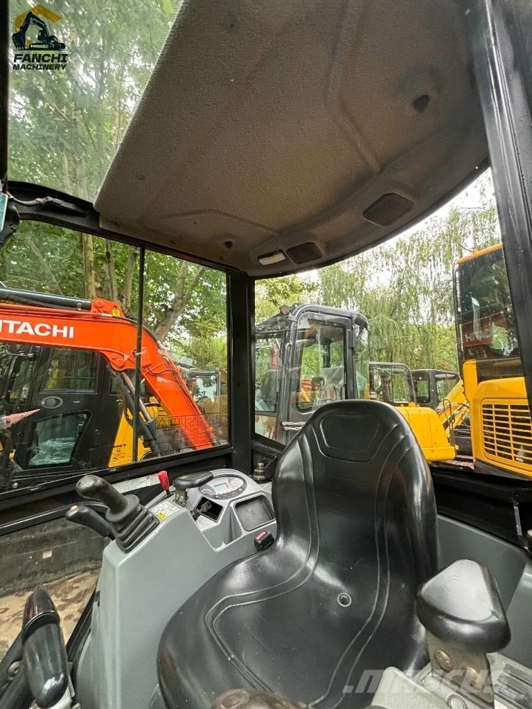 Bobcta E20 Міні-екскаватори < 7т