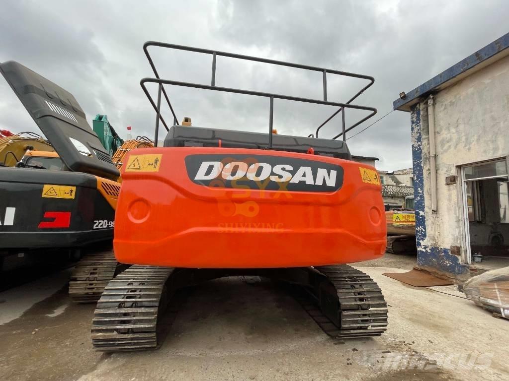 Doosan DX 300LCA Гусеничні екскаватори