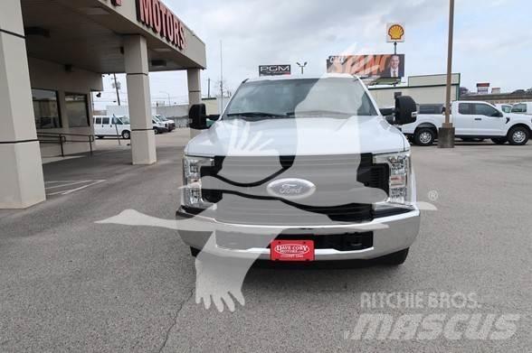 Ford F250 SD Будтехніка - Інші