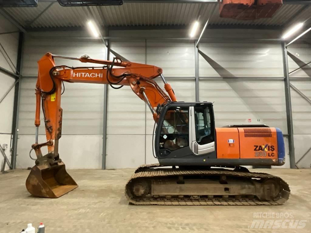 Hitachi ZX 210 LC-3 Гусеничні екскаватори