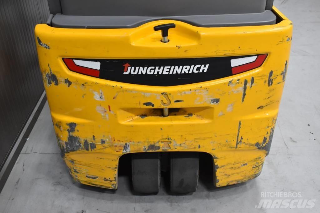 Jungheinrich EFG 220 Електронавантажувачі