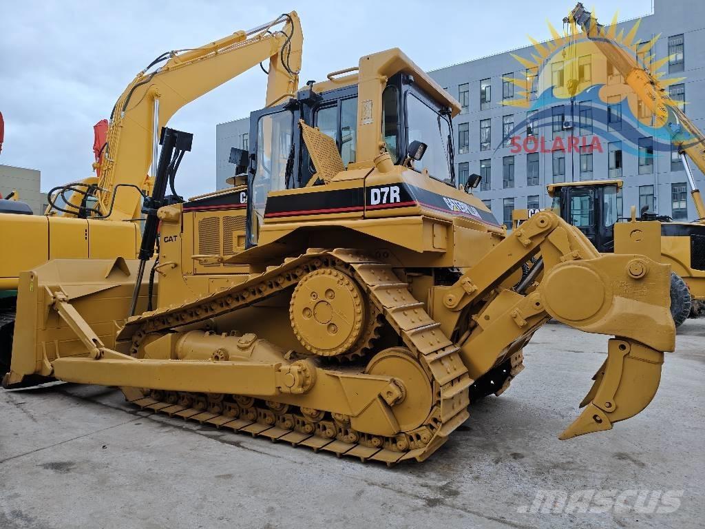 CAT D 7 R Гусеничні бульдозери