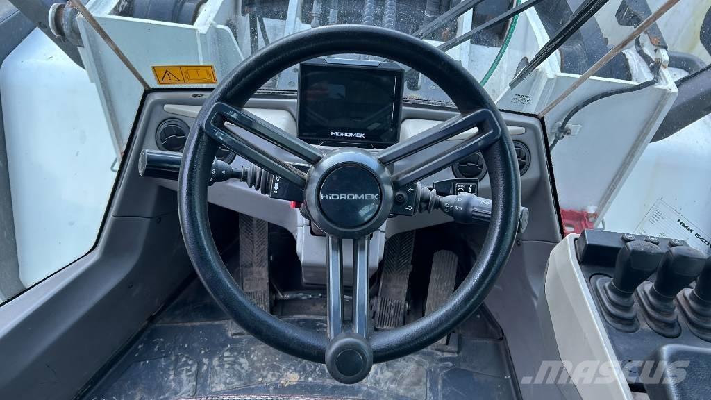 Hidromek HMK 640 WL Колісні бульдозери