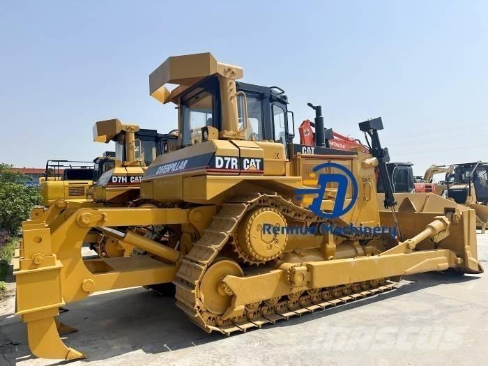 CAT D 7 R Гусеничні бульдозери