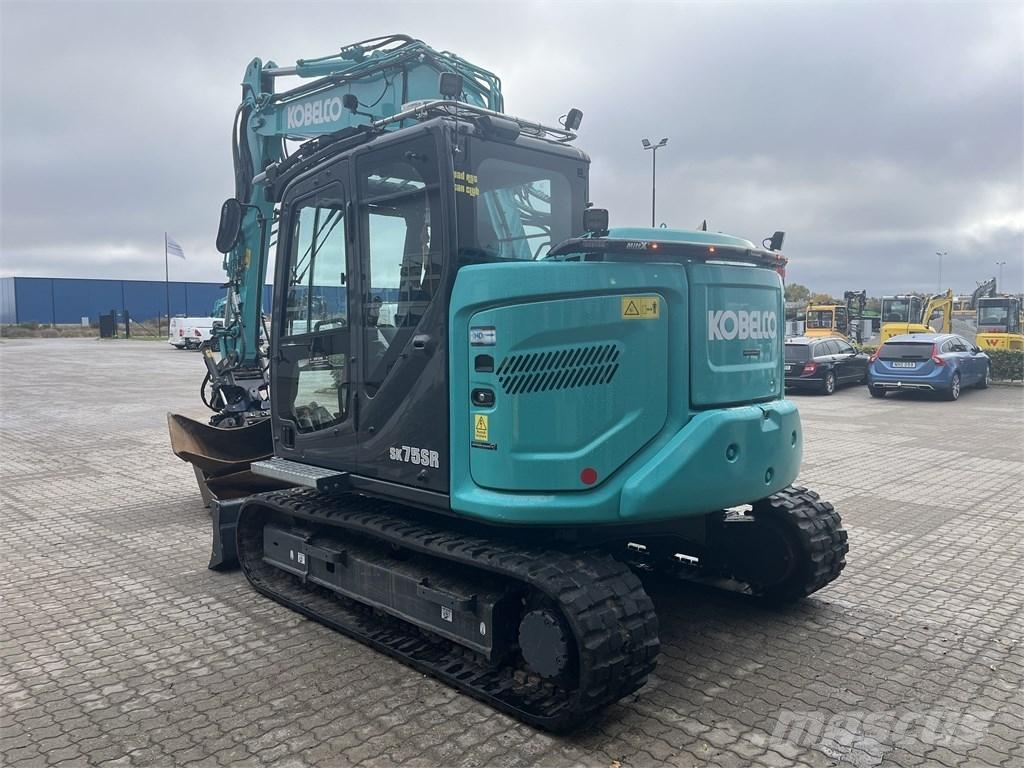 Kobelco SK 75 SR Середні екскаватори 7т. - 12т.