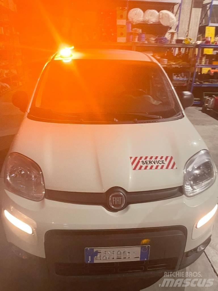 Fiat Panda Автомобілі
