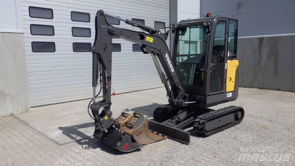Volvo EC20D Міні-екскаватори < 7т