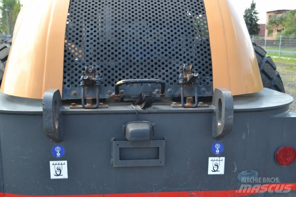 CASE 1110 EX-D Грунтові котки