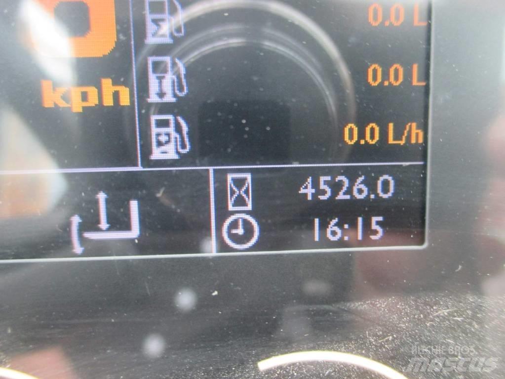 JCB 525-60 Телескопічні навантажувачі