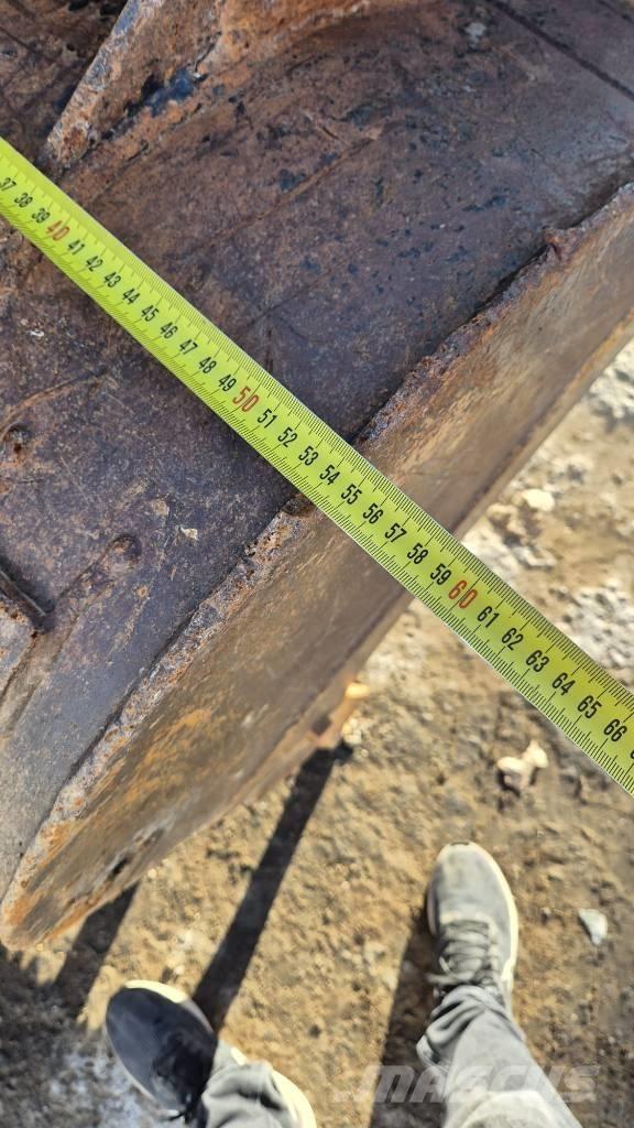 Takeuchi TB 280 FR Середні екскаватори 7т. - 12т.