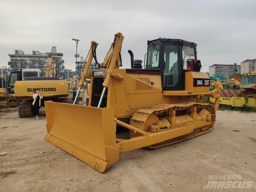 CAT D 6 G Гусеничні бульдозери