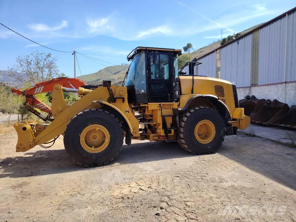 CAT 950 M Фронтальні навантажувачі