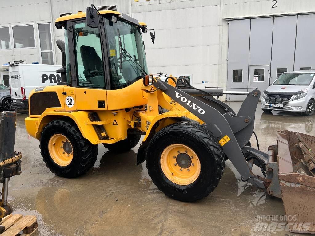 Volvo L 35 G Фронтальні навантажувачі