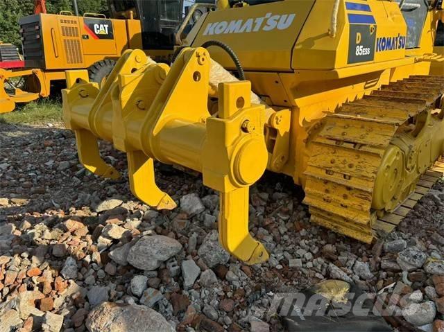 Komatsu D 85 EX Гусеничні бульдозери