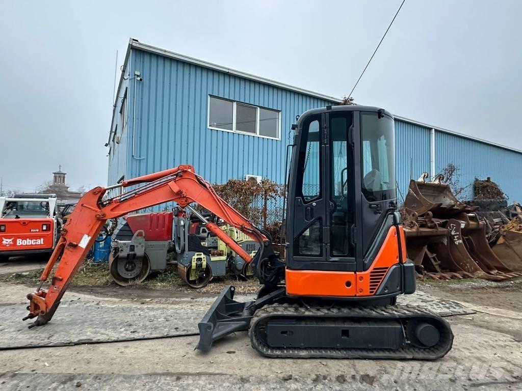 Hitachi ZX 27 U-2 Міні-екскаватори < 7т