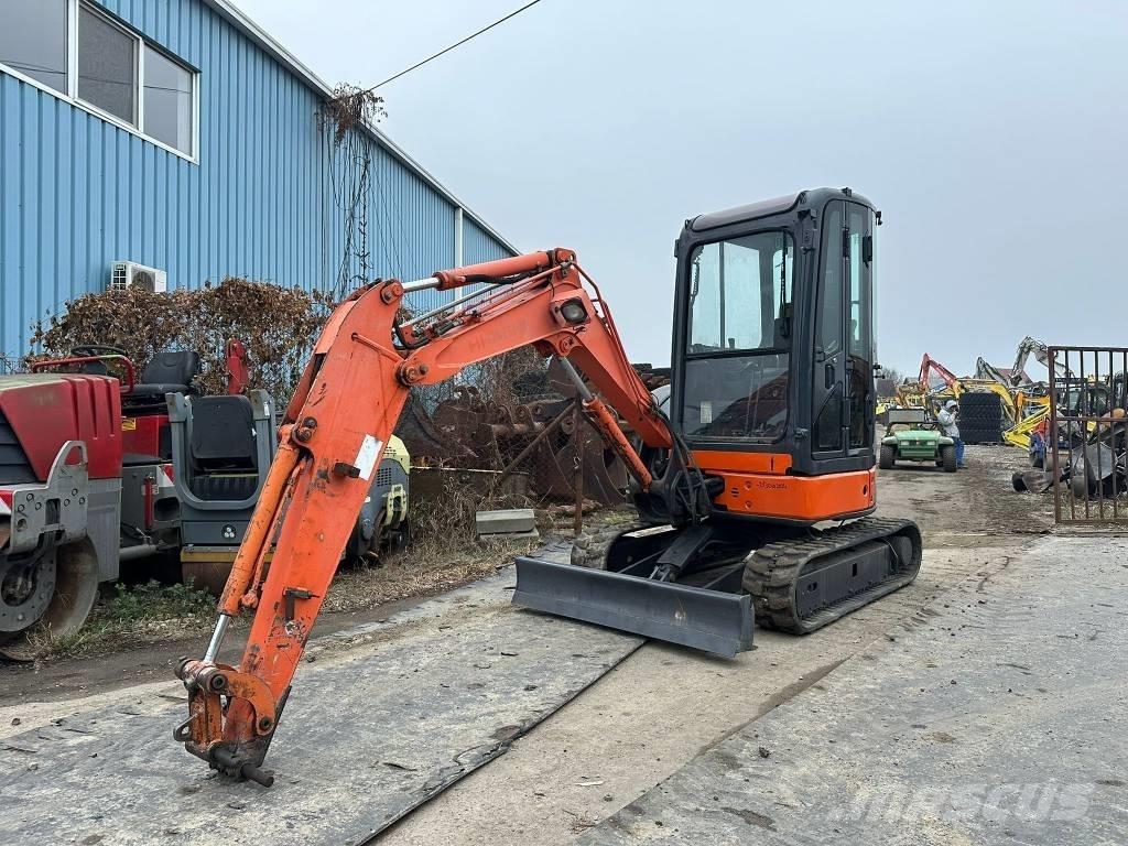 Hitachi ZX 27 U-2 Міні-екскаватори < 7т