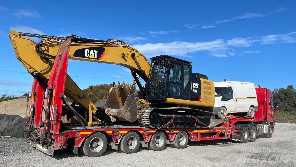 CAT 320E Гусеничні екскаватори