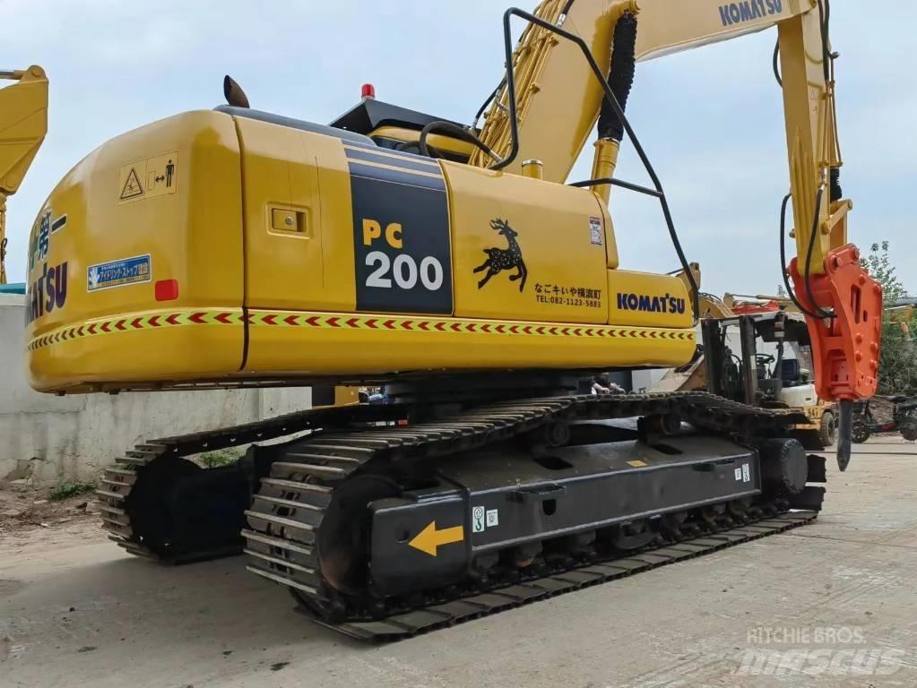 Komatsu PC 200-7L Гусеничні екскаватори